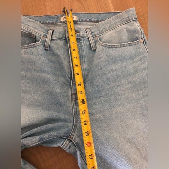 Madewell|Classic straight Jean in distressed style, light wash & high waisted••• - Picture 15 of 16